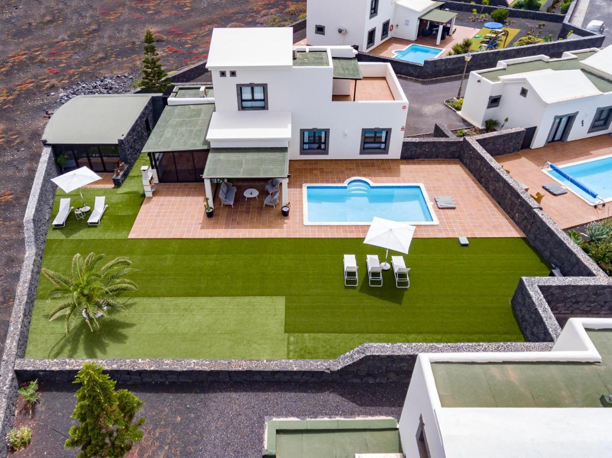 Lanzarote Villa Zafiro Game Room 16 بلايا بلانكا المظهر الخارجي الصورة